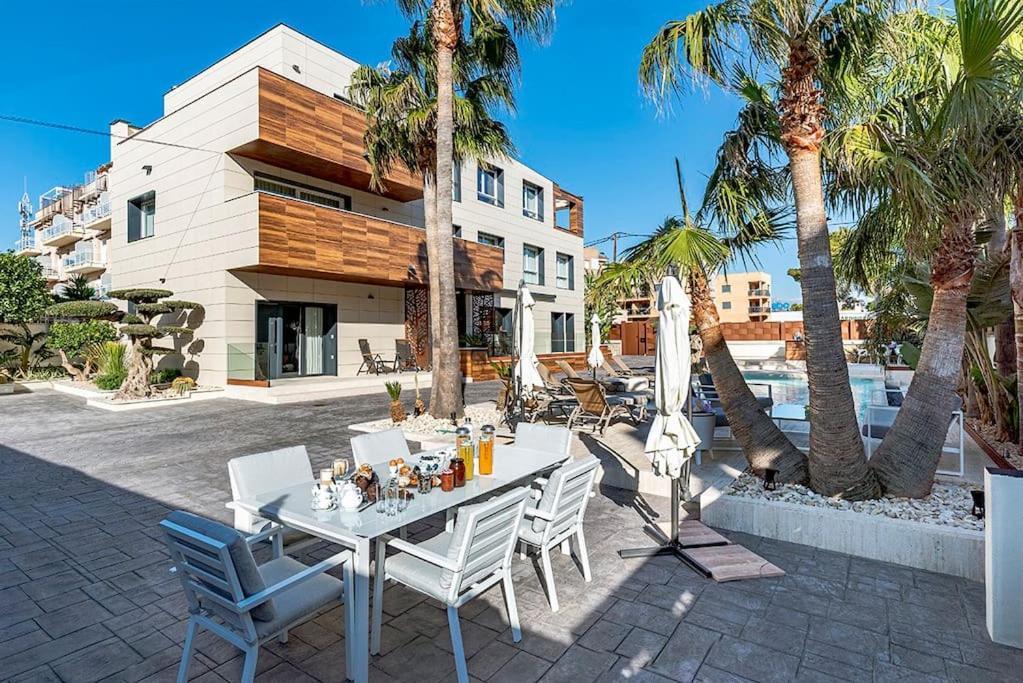 Luxury Casa Con Piscina, Wifi, 150M Dal Mare Διαμέρισμα Miami Playa Εξωτερικό φωτογραφία