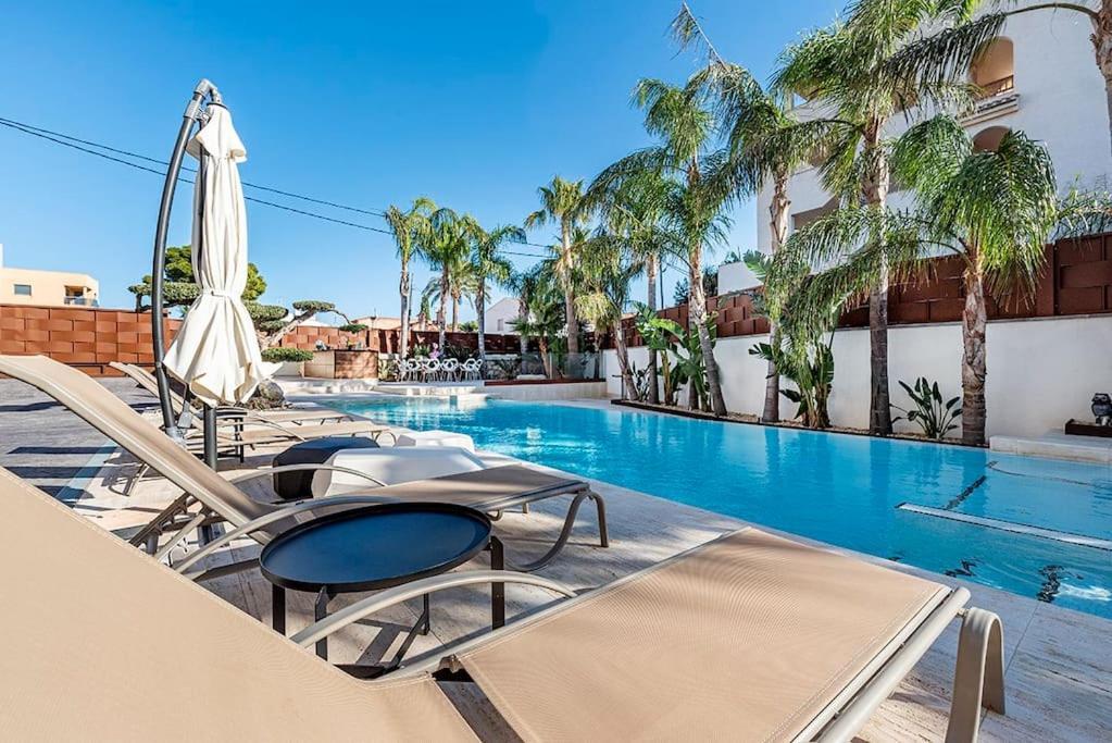 Luxury Casa Con Piscina, Wifi, 150M Dal Mare Διαμέρισμα Miami Playa Εξωτερικό φωτογραφία